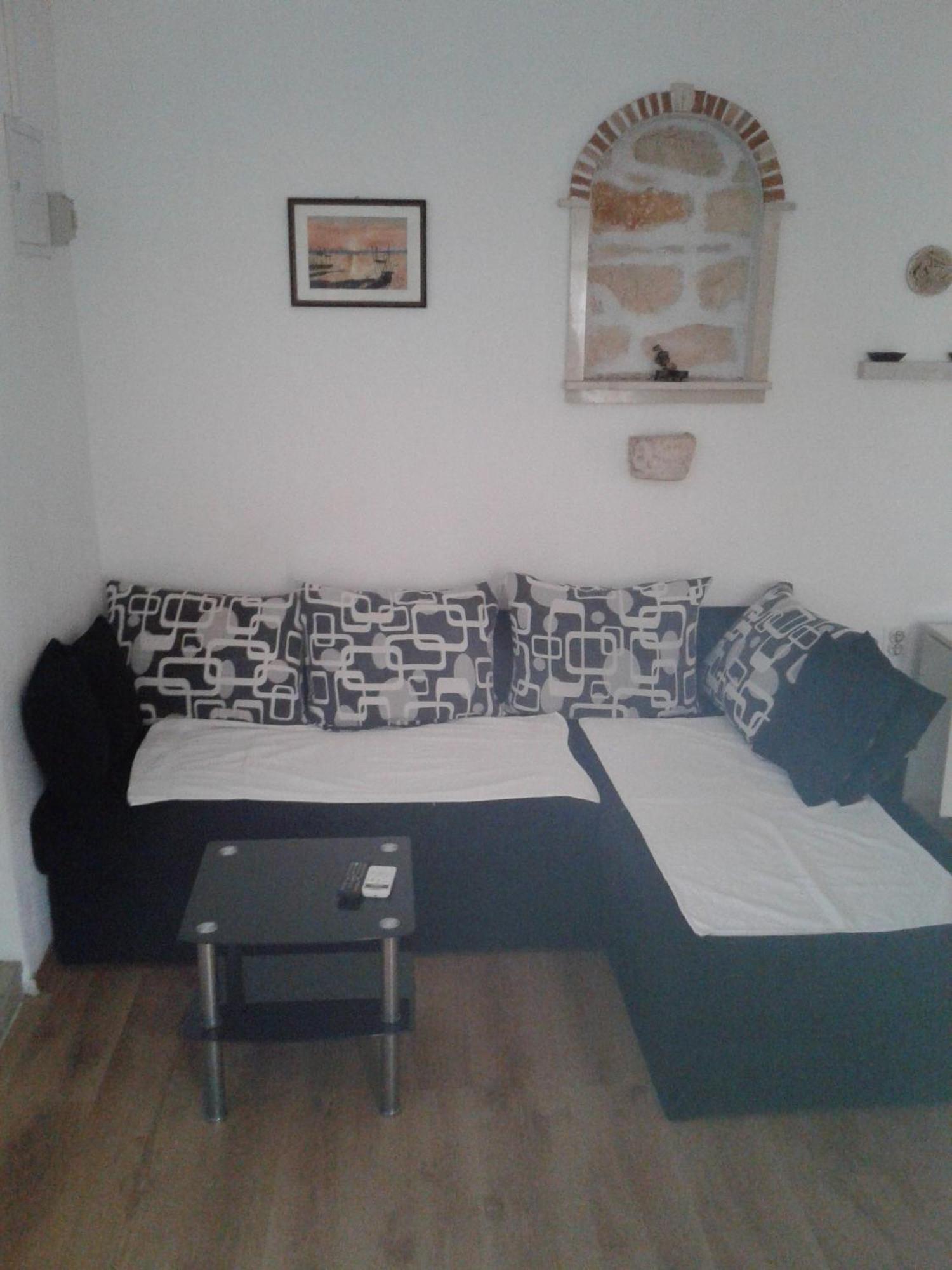 Metti Apartments 1 Kmeti 외부 사진